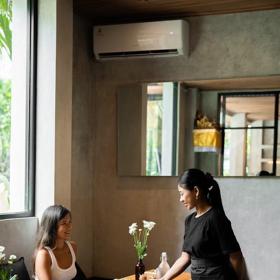 ASIAN SPOON, ULUWATU