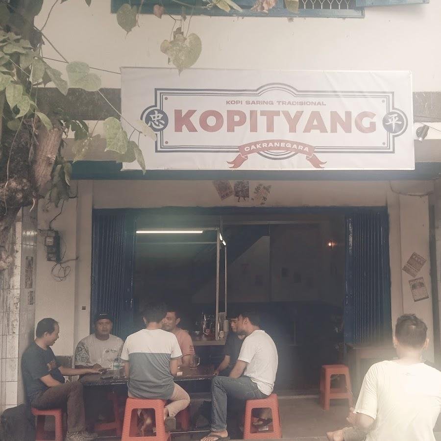Kopihyang Lombok, Selaparang Square