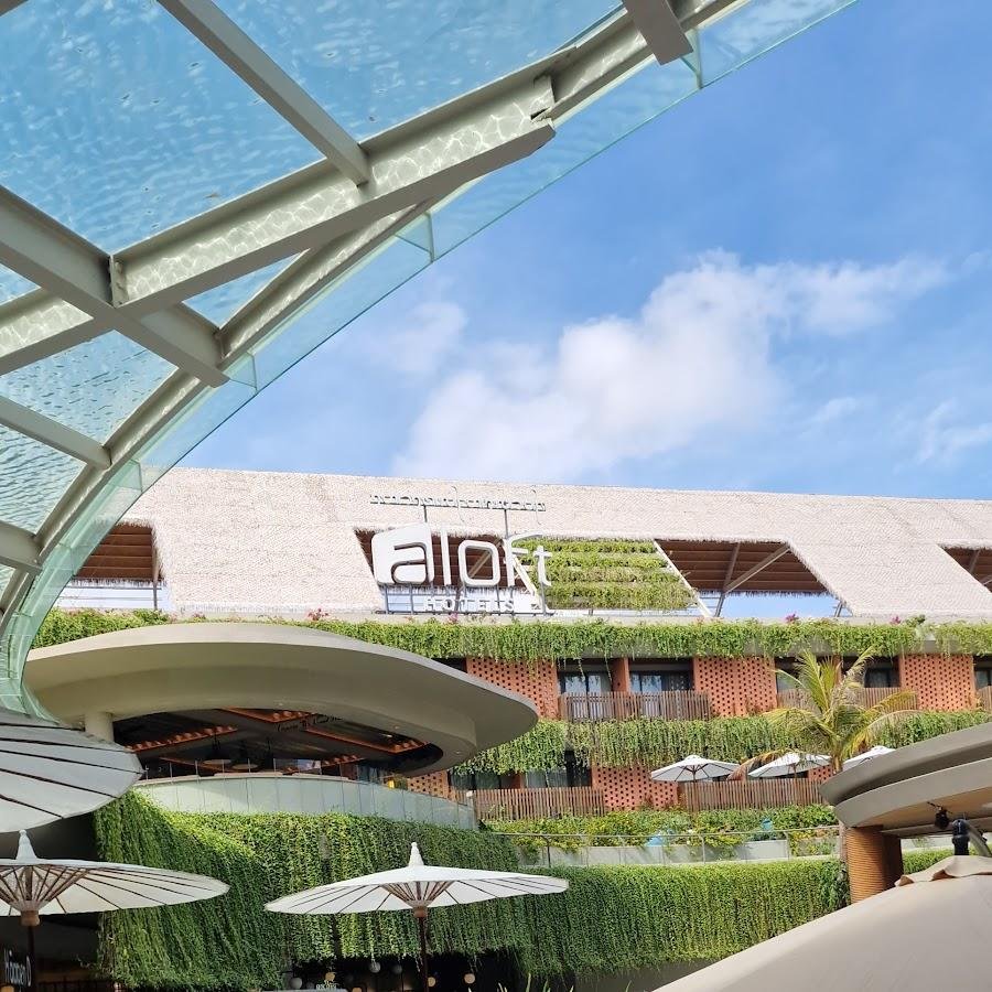 Zenbu, Beachwalk Shopping Center