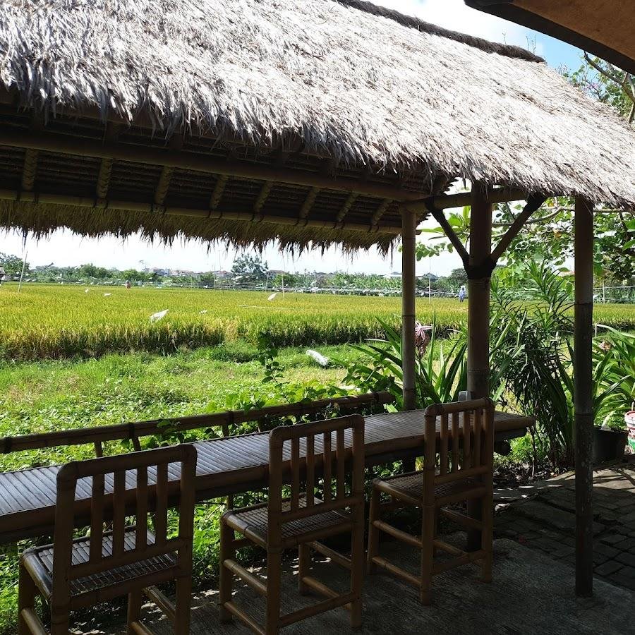 Xich Lo Warung Vietnam, Kerobokan