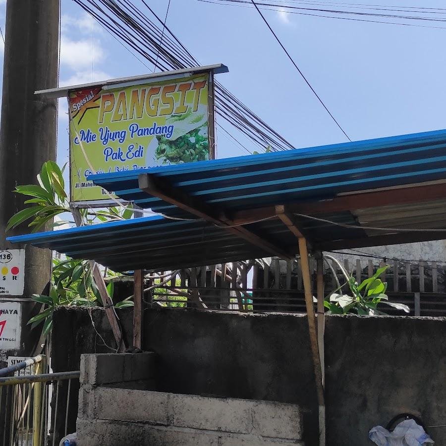 Pangsit Mie Ujung Pandang Pak Edi, Gunung Soputan