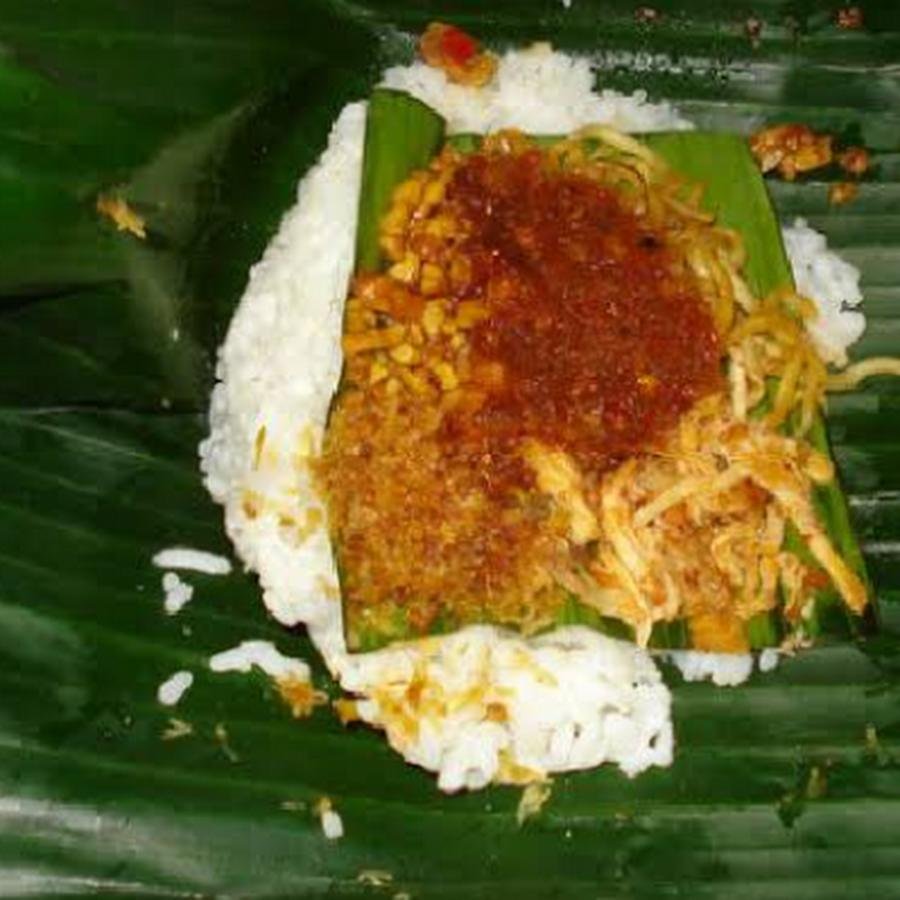 Nasi Jinggo Pak Komang