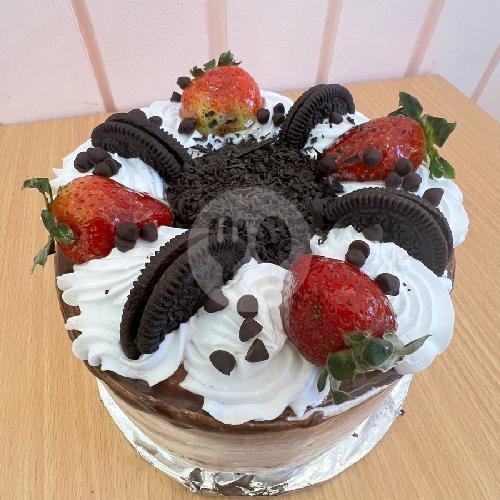 Whole Cake Tiramisu menu Cinnamon Cake Renon, Denpasar Timur