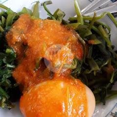 Plecing + Telur menu Warung Rujak Gus Arta, Denpasar