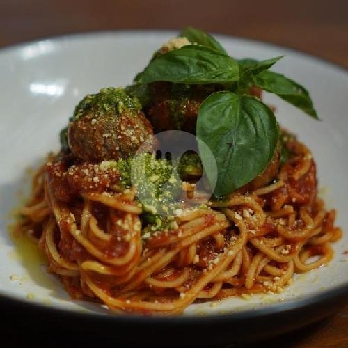 Manggis in Canggu: A Vegan Fusion Restaurant Experience You Can’t Miss