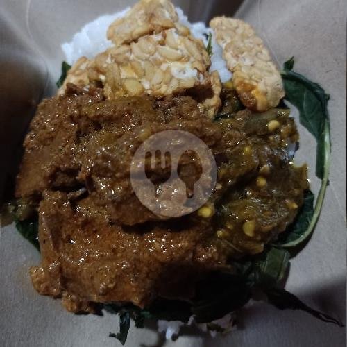 Nasi Jinggo Rendang Sapi+rendang Sapi menu Nasi Jinggo Padang BUNDO, Jl. Buana Raya