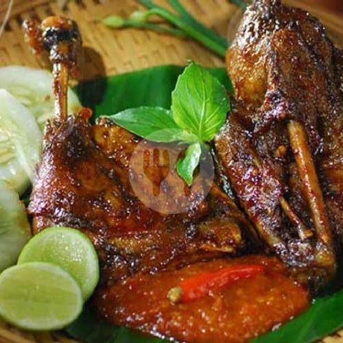 bebek bakar sambal ijo menu Lalapan Sambal Ijo Kedonganan, Jimbaran