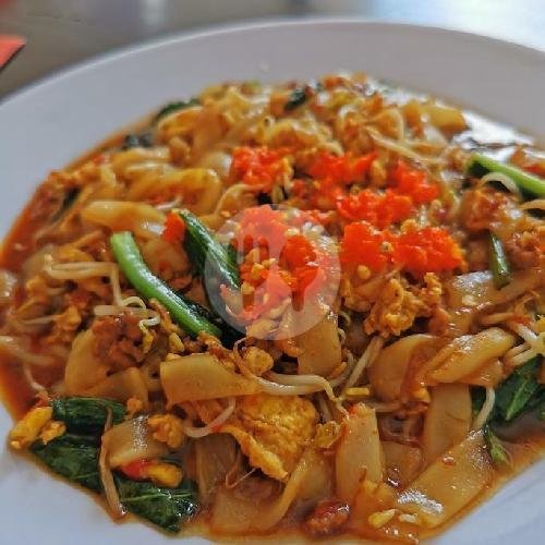Kwetiau Goreng Ayam menu Mie Bangka Asian (Ayam & Udang, Halal ), Gatsu 1 Gang Murai