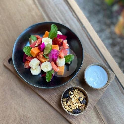 Fruit Bowl menu Noah Cafe, Jalan Pantai Pererenan No 60