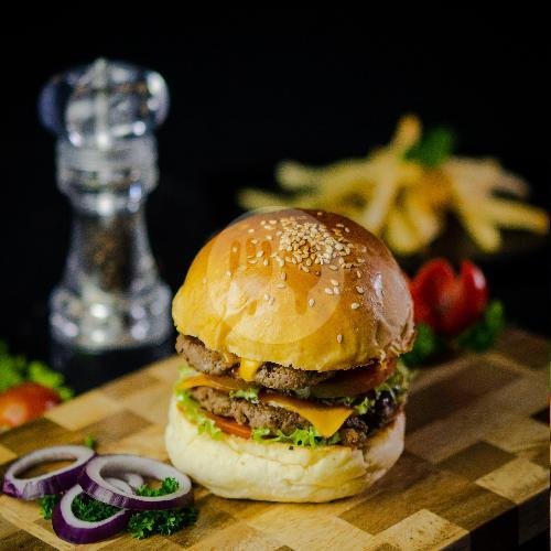 Double Classic Burger Beef menu XO Burger Bali, Puri Gading