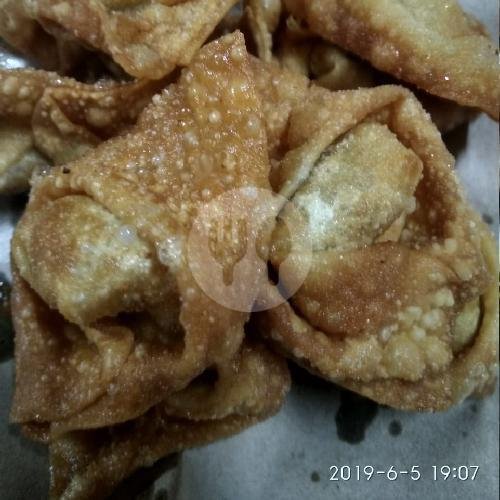 Pangsit Goreng menu Rumah Makan Budi Karya Kediri