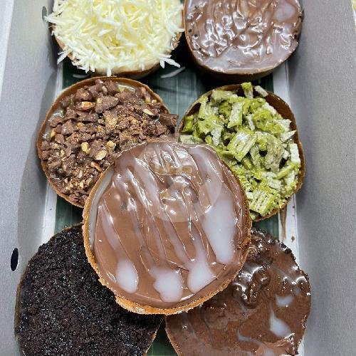 Paket Premium Isi 7 Pcs menu Terang Bulan Mini Barito, Tukad Barito, Panjer