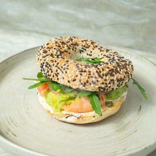 Baggel All Round Smoked Salmon menu Nourish, Ungasan