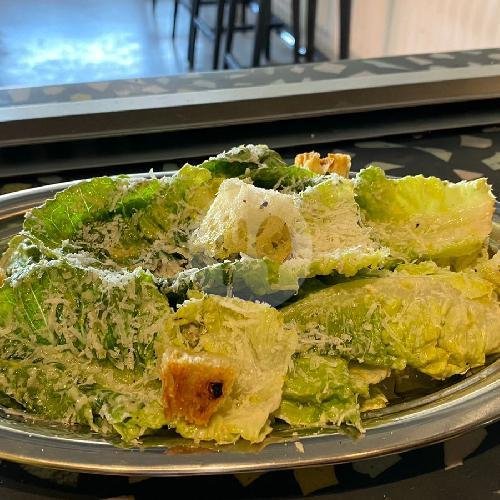 Disco Pizza Palace: A Slice of Fun in Uluwatu, Bali