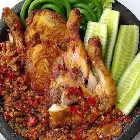 Ayam Gepuk Sambal Korek + Nasi menu ChaCha Time, Sanur