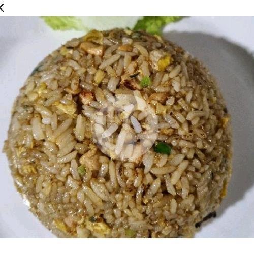 Nasi Goreng Ayam menu Hengky Resto, Sekar Tunjung