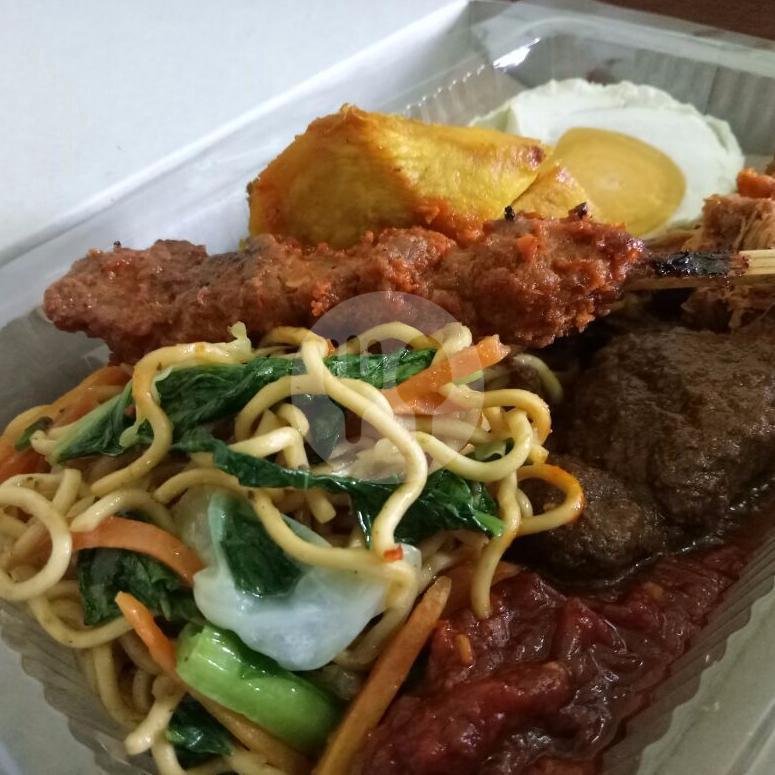Warung Zaenah: A Culinary Gem in Kuta, Bali