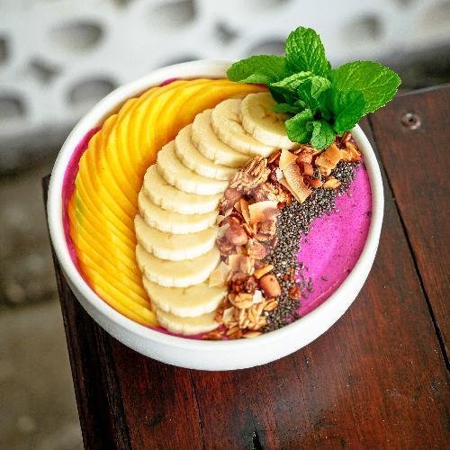 Dragonfruit Smoothies Bowl (V,Vn,Gf,Cn) menu Tarabelle Donuts, Coffee & Eats