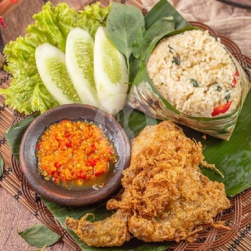 Nasi Bakar Ayam Gulung menu 8Spices Nasi Bakar & Ayam Penyet, Denpasar