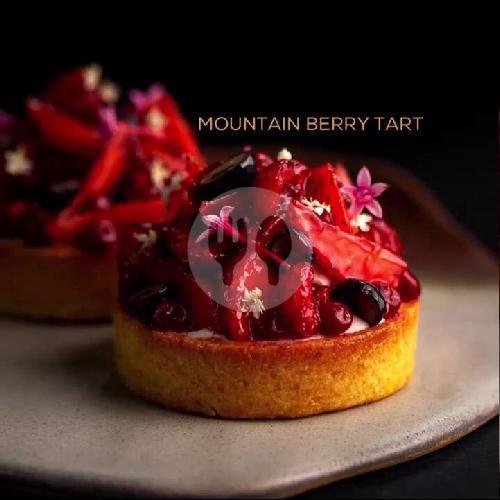 Mountain Berry Tart (V) menu Mostly Restaurant, Pererenan, Mengwi, Badung