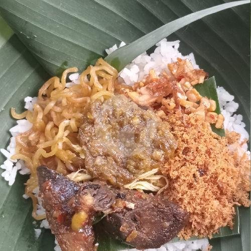 Nasi Jinggo Hati menu Nasi Jinggo Pak Komang