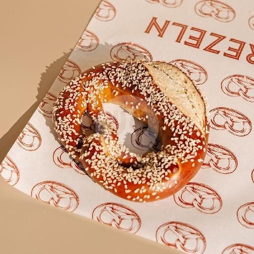 Vegan Sesame Brezel menu Salzbrezeln, Kuta Utara, Canggu