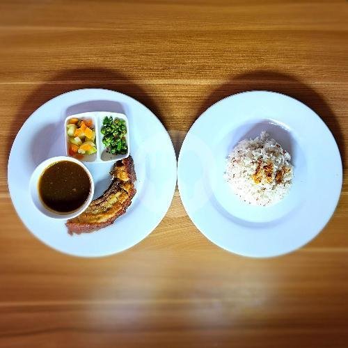 Nasi Samsam menu Babi Guling Singaraja Beras Merah Rendi, Tukad Pakerisan