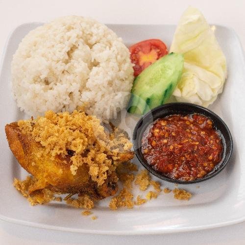 Ayam Goreng Tulang Lunak + Nasi menu Ayam Tulang Lunak Bu Lik, Imam Bonjol