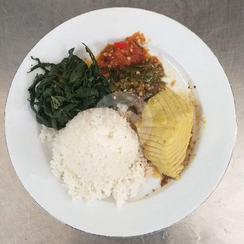 Nasi Tuna menu Dewata Minang, Danau Poso