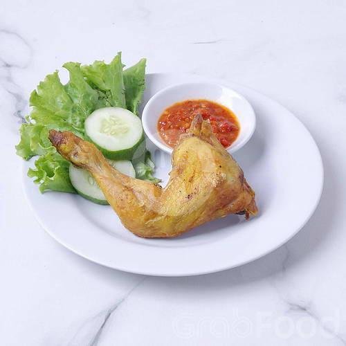 Ayam Goreng (Tanpa Nasi) menu Lalapan Den Bagus 2, Glogor Carik