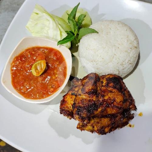 Ayam Bakar Sambel Matah+Nasi menu Sop Kepala Ikan Yanbenjo, Kerobokan