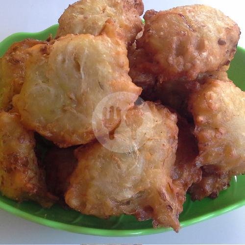 Ote Ote / Bala Bala menu Gorengan Pisang Keju Pojok Alfamart, Kerobokan