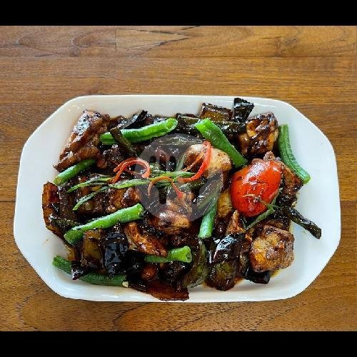Kung Pao Chicken menu Shanghai Ulu, Uluwatu