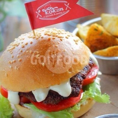 Beef Burger menu Kokun Kitchen & Pastry, Denpasar