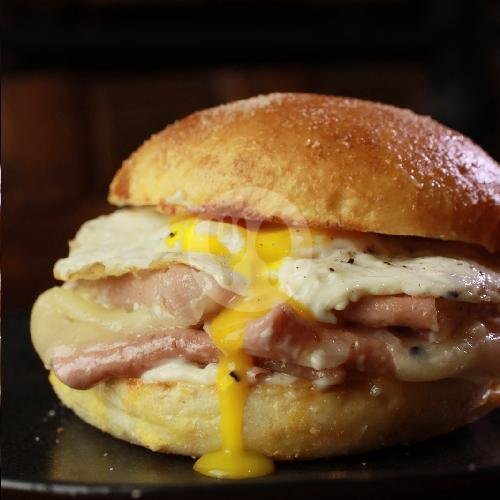 Bourdain menu Sandwichopedia, Pantai Pererenan