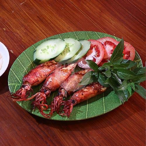 Muc Chien Gion (Original Crispy Squid) menu Vietnam Bistro, Canggu