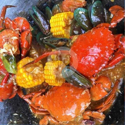 Mix Seafood Komplit 2 ( Kepiting,  Lobster, Udang, Cumi cumi, Kerang, Jagung) menu Kepiting Jay Food, Jl Merpati No 36