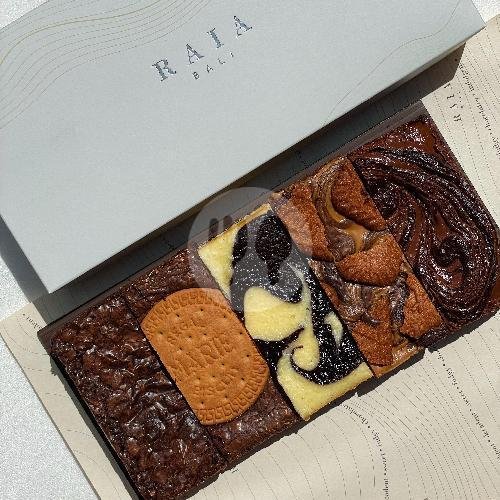 Assorted Brownies Regular (22x10) menu RAIA Bali, Seminyak, Jl. Mertanadi no. 58