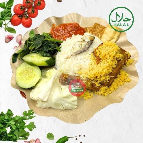 Nasi tempong ayam kremes spesial menu Ayam Tempong Ibu Sri, Kuta