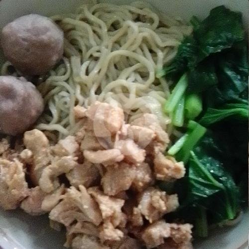 Mie Ayam+Bakso menu Happy Mie, Kerobokan Badung Bali