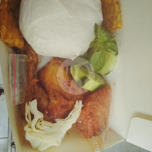 Paket Ayam Goreng + Es Tea menu Lalapan Neng Gelis, Bukit Sari