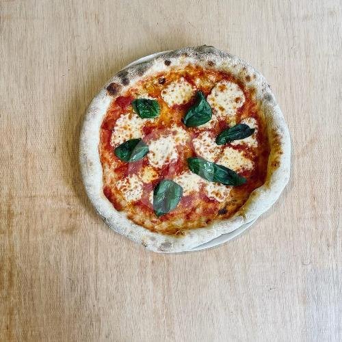 Margherita Kids Size Pizza menu Seseh Pizza, Seseh