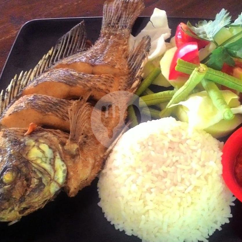 Ikan Lalapan menu Lalapan Makrul, Senggigi