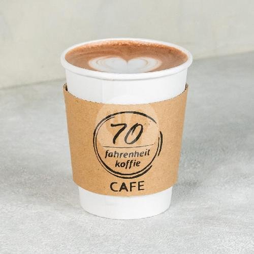 Hot Mocha Latte menu 70 Fahrenheit Koffie, Jimbaran