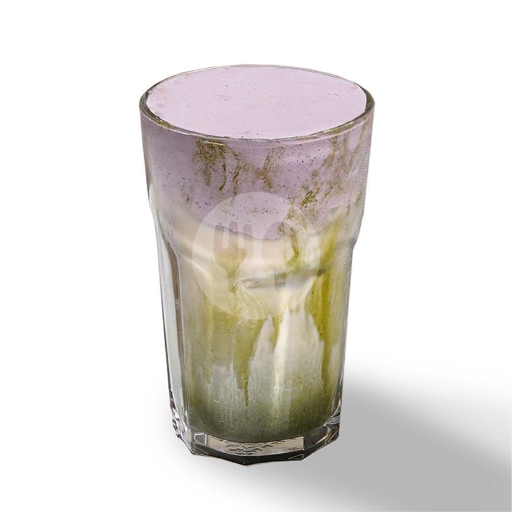 Matcha Berry Latte menu BURGREENS - Healthy, Vegan, and Vegetarian, Canggu