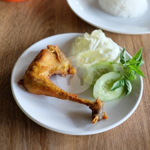 Ayam Kampung Goreng (Paha) menu SAS Soto Ayam Surabaya, Denpasar