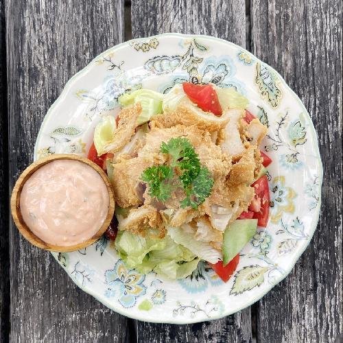 Crispy Chicken Salad menu Warung Little Bird