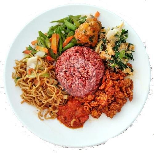 Nasi Merah Vegetarian menu Nasi Campur Warung KKN, Danau Buyan