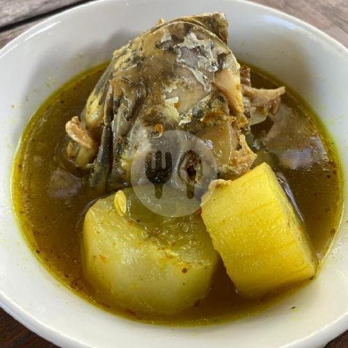 Soup Kepala Ikan menu Warung Pak Ada, Sedap Malam