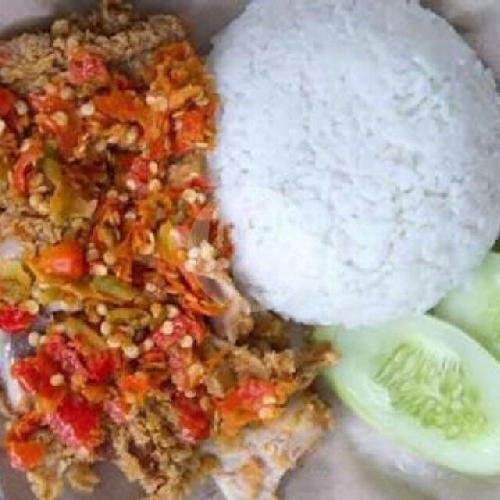 Ayam Geprek + Nasi menu Ayam Geprek Fillet, Samping Alfamart